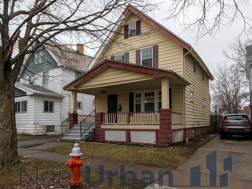 1st image of 3198 Montclair Ave