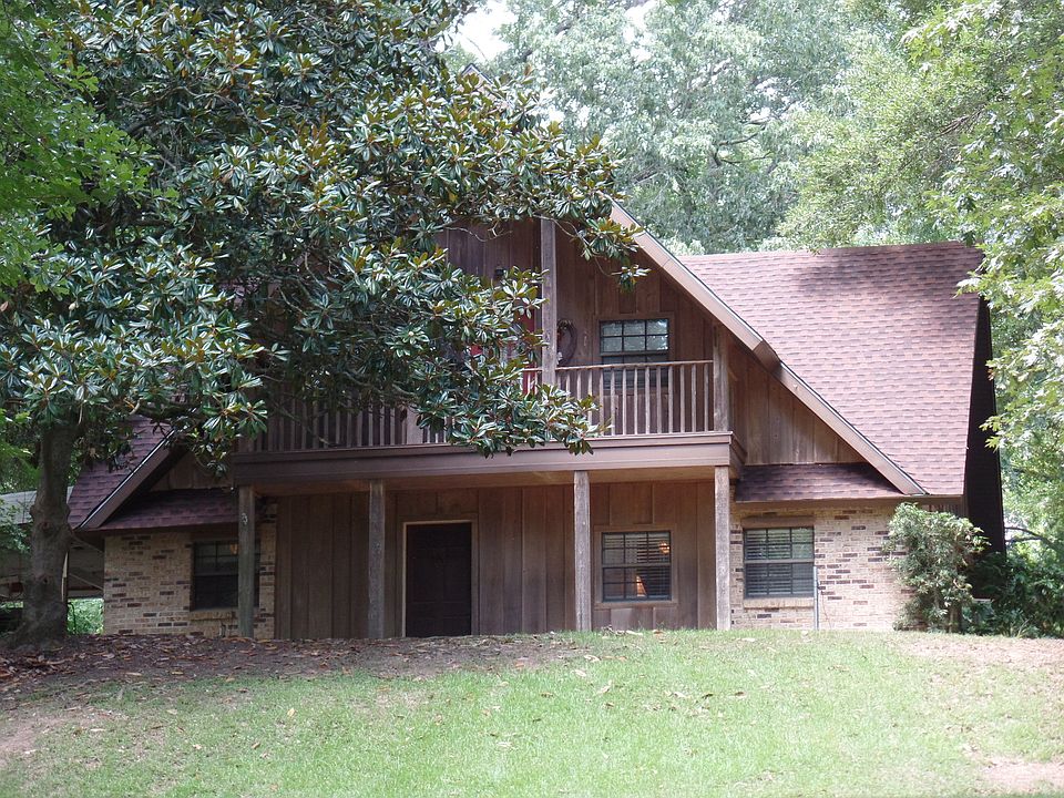 1st image of 111 Choctaw Cir