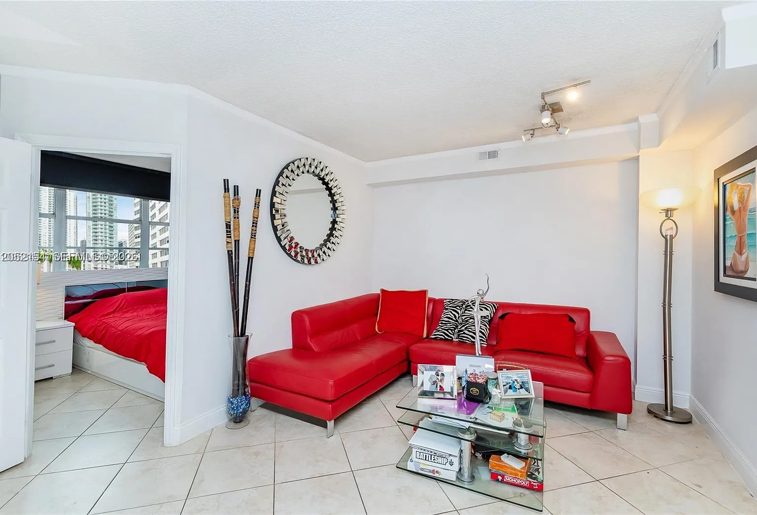 Four Ambassadors Condo Ph — Photo 2