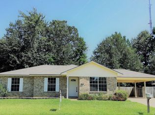 7524 Oaktree Ln, Haughton, LA 71037