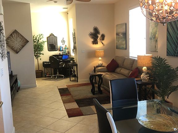 5th image of 850 Millbrae Ct Unit 1