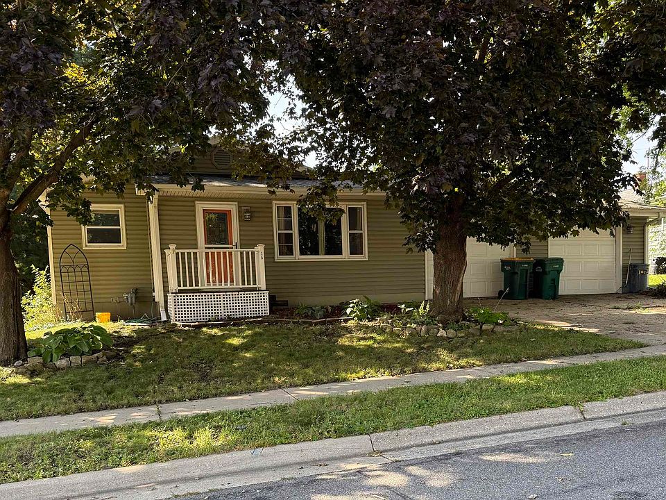 1st image of 15 Edward Ave