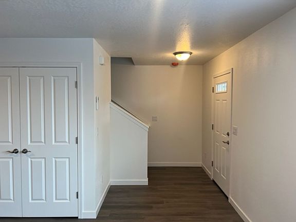 5th image of 1106 W 11th St #1106
