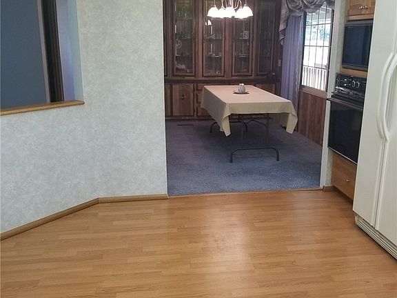 5th image of 1455 Ventura Ave