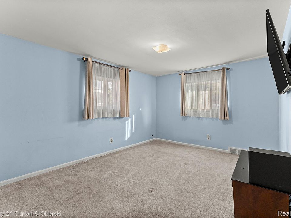 26731 Baldwin St, photo 17