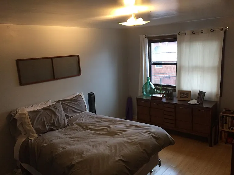 511 W 36th St #2 — Photo 7