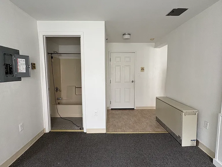 2 Crandall St #1-6 — Photo 18