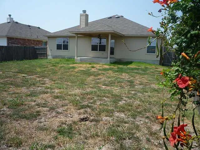 102 Aguilar Dr — Photo 10