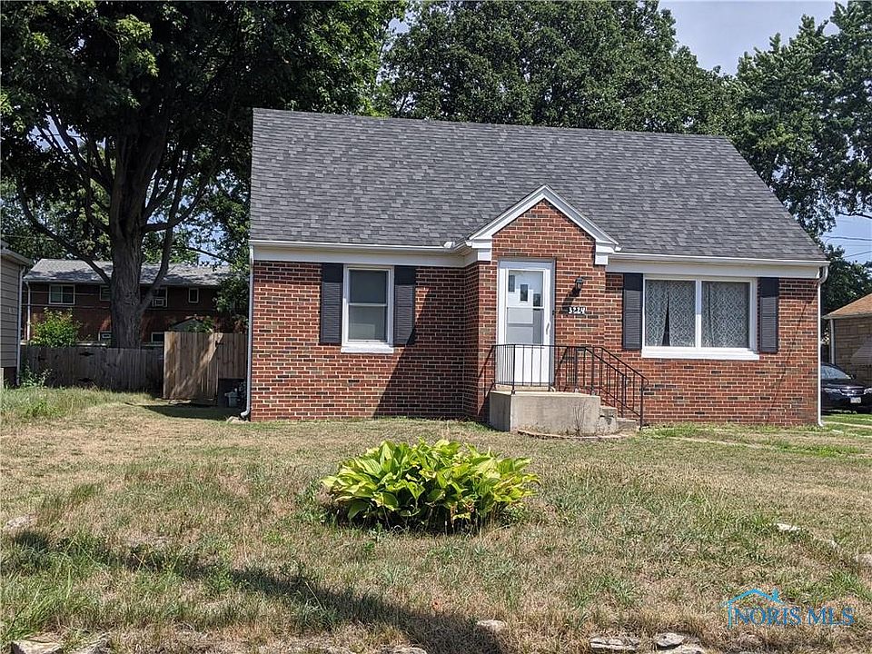 3224 Glenn St, Toledo, OH 43613 | Zillow