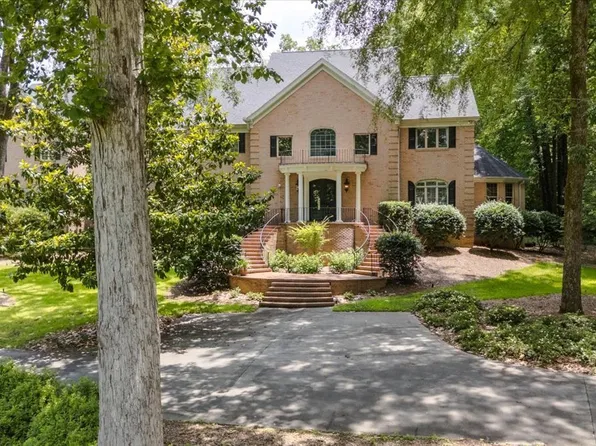 148 Howard Oaks Dr, Macon, GA 31210