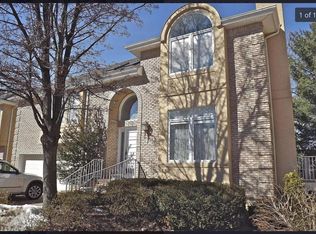238 Grand Cypress Ct, Holmdel, NJ 07733