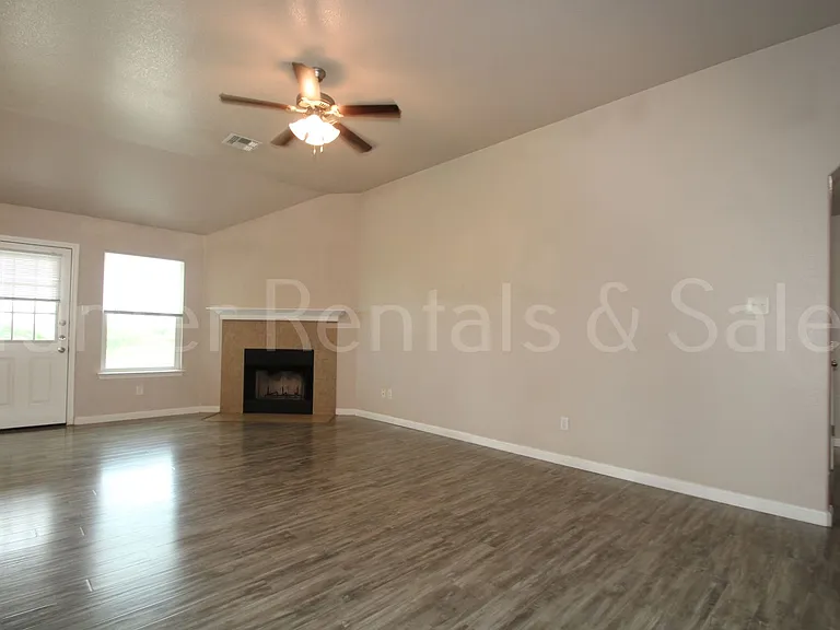 2704 Uvero Alto Dr — Photo 3