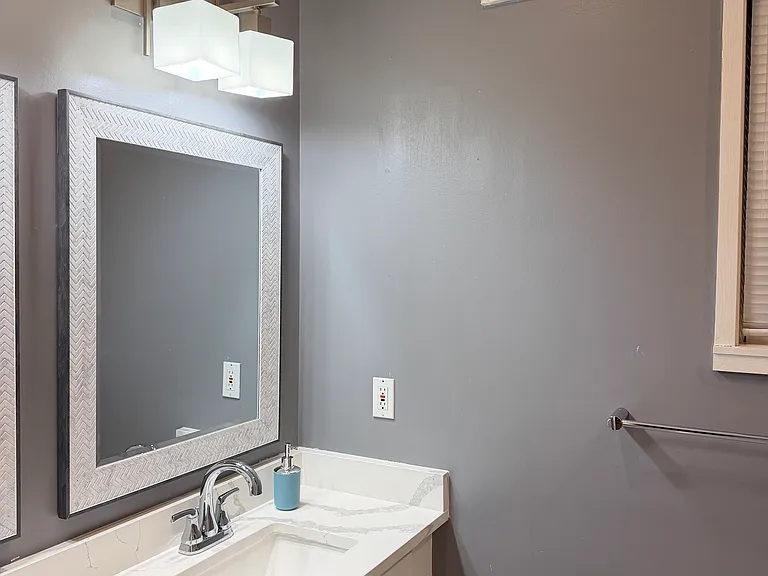 1514 21st St NW #9 — Photo 8