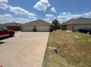 2928 James Rd, Granbury, TX 76049