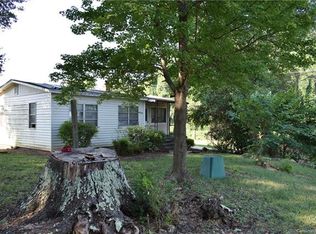 544 Faith Rd, Mooresville, NC 28115