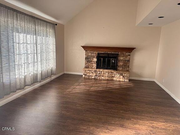 3rd image of 1327 Johnson Dr