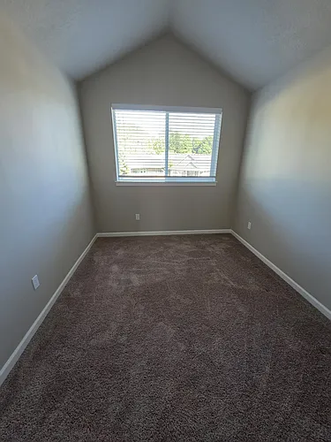 1013 Robbins Ct Photo 1