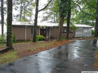 1478 Leota Lake Dr S, Southside, AL 35907