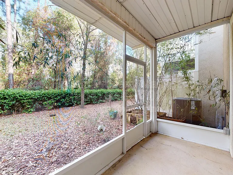 4421 Ellipse Dr — Photo 3