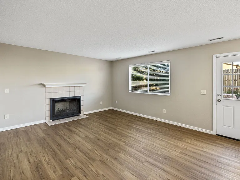 1719 S Canoe Creek Dr — Photo 17