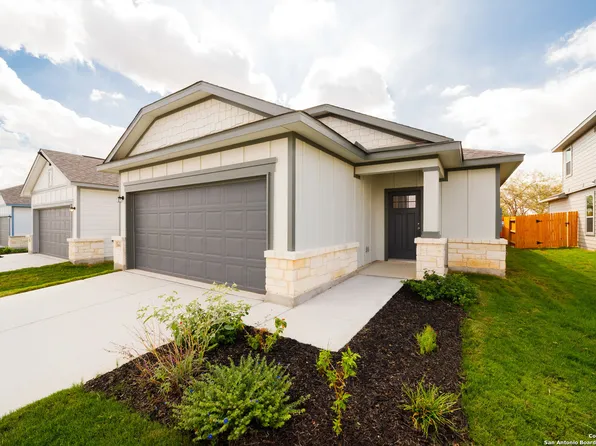 16619 Ginger Crossing, Elmendorf, TX 78112