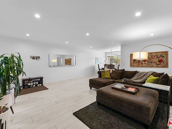 4th image of 2002 4th St APT 102