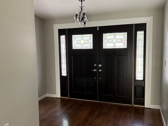 3rd image of 323 Sweetgum Ct