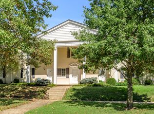 1149 Cooper Dr, Lexington, KY 40502