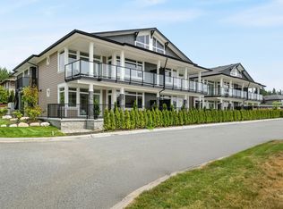 5522 McCourt Rd #5, Sechelt, BC V7Z0N6