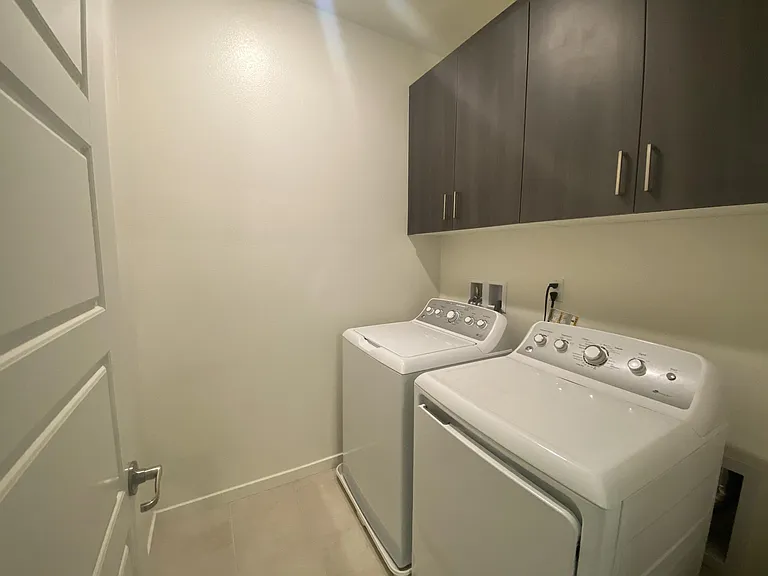 169 Cadence — Photo 21