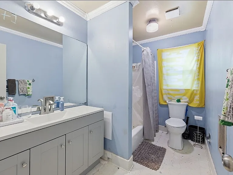9201 Sandburg Ave — Photo 19