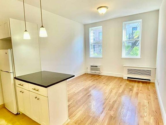 2nd image of 423 E 83rd St #3GO