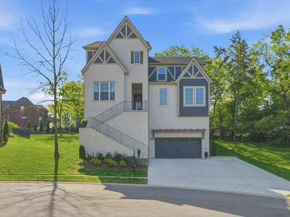 383 Arrow Ct, Hendersonville, TN 37075