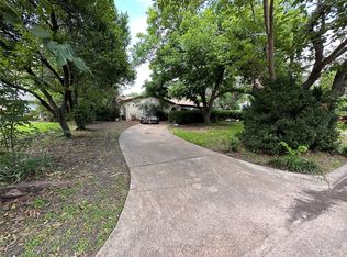 105 Greenway St, Sunnyvale, TX 75182