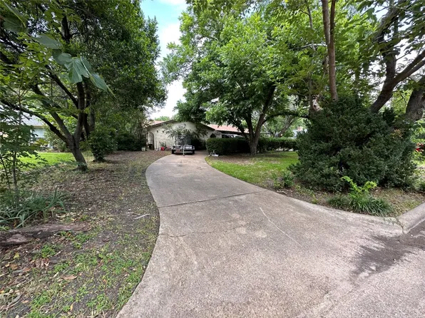 105 Greenway St, Sunnyvale, TX 75182