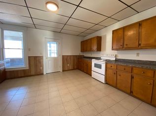 225 Lake St APT 3C, Saint Albans, VT 05478