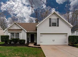 1517 Deer Forest Dr, Fort Mill, SC 29707