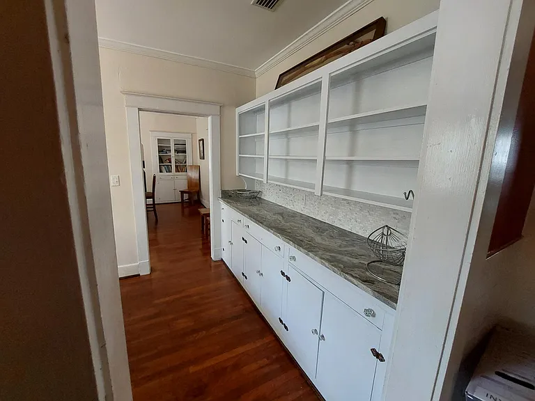 79 S Lafayette St — Photo 13