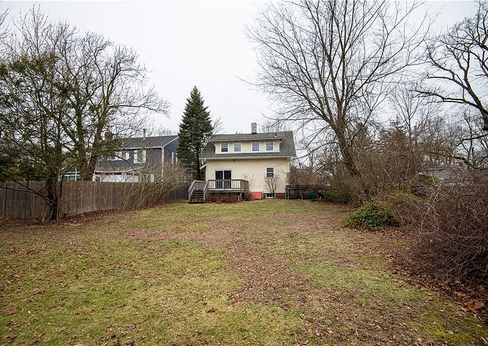 43 Lincoln Ave, Barrington, RI 02806 Zillow