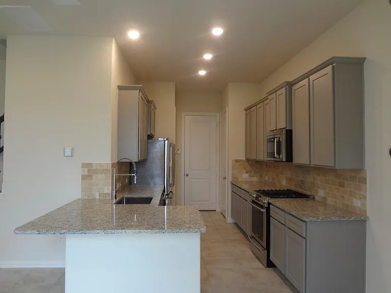1627 Ryon Falls Dr — Photo 13