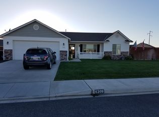 6308 Westmorland Ln, Pasco, WA 99301