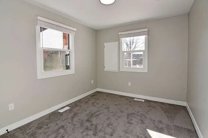 134 Oakside St #B — Photo 9