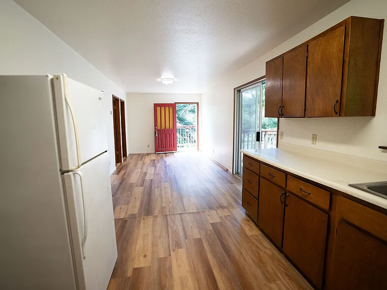 2709 Greenbriar Ln #A — Photo 3