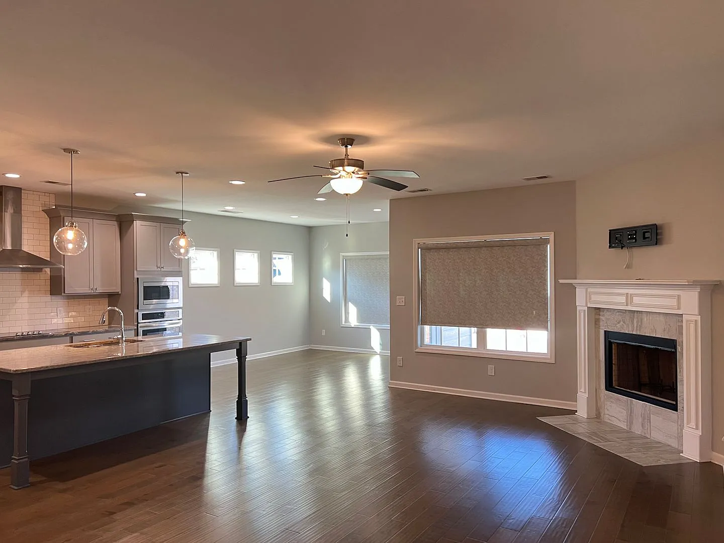 Awesome Home!! — Photo 2