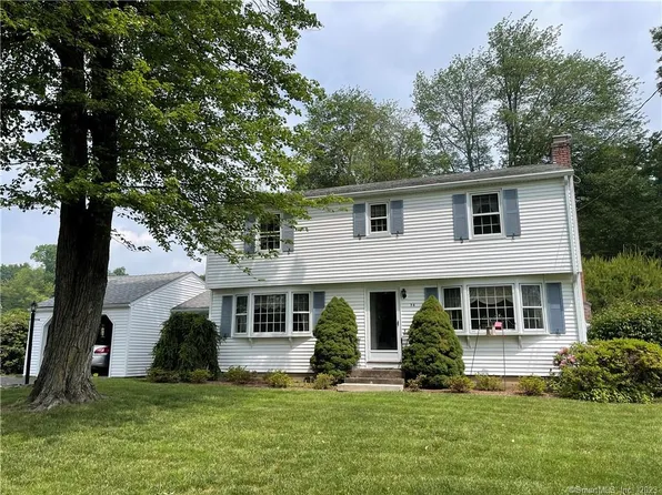 38 Fernwood Drive, Windsor Locks, CT 06096