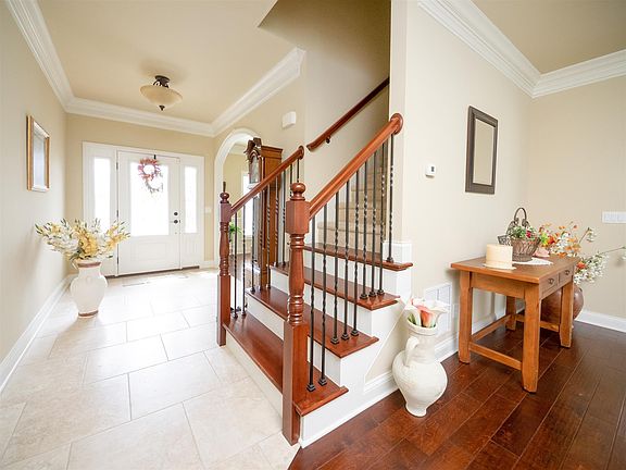 5th image of 3766 Elizabeth Ct