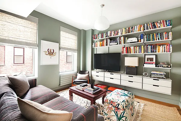 Rented by Compass | media 2