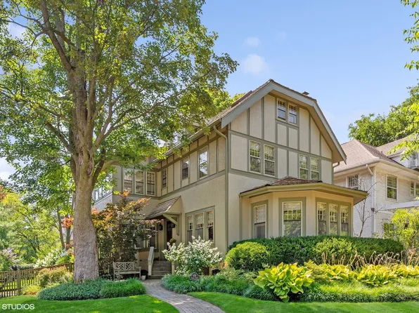 636 Cherry St, Winnetka, IL 60093