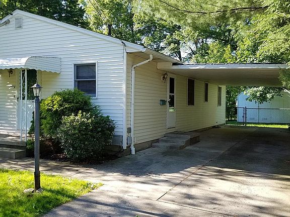 2nd image of 3654 Curtis St