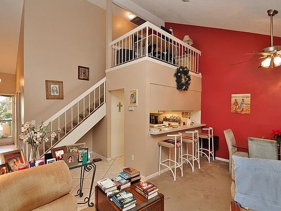 2nd image of 1830 Clearbrooke Dr